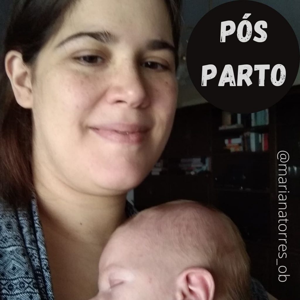 puerpera cansada e recem nascido em babywearing no pano